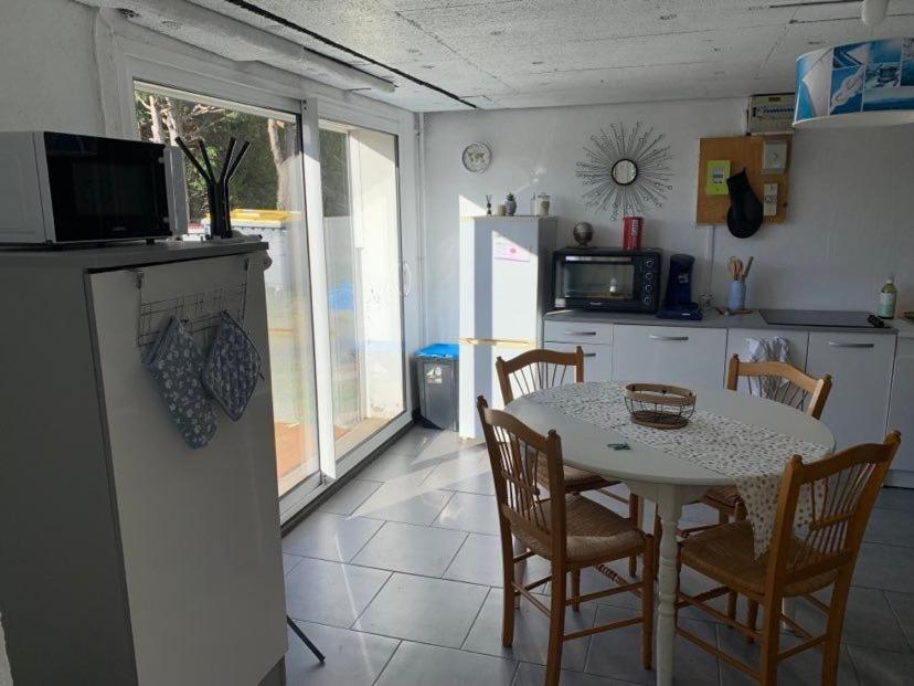 studio 2 personnes Luxeuil-les-Bains Eksteriør bilde